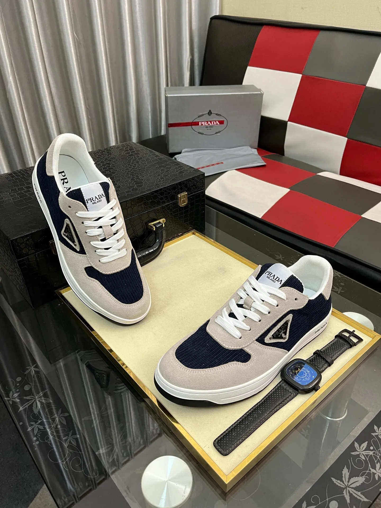 Men's shoes 💰380⌚️⌚️【PRADA】Prada casual shoes, originally developed 1:1, made of high-mercerized cowhide with imported cowhide, silk sheepskin lining, rubber outsole, comfortable and soft on the foot, size: 38-444️⃣Colors available